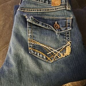 Women's Blue Jeans with Embroidered Pocket